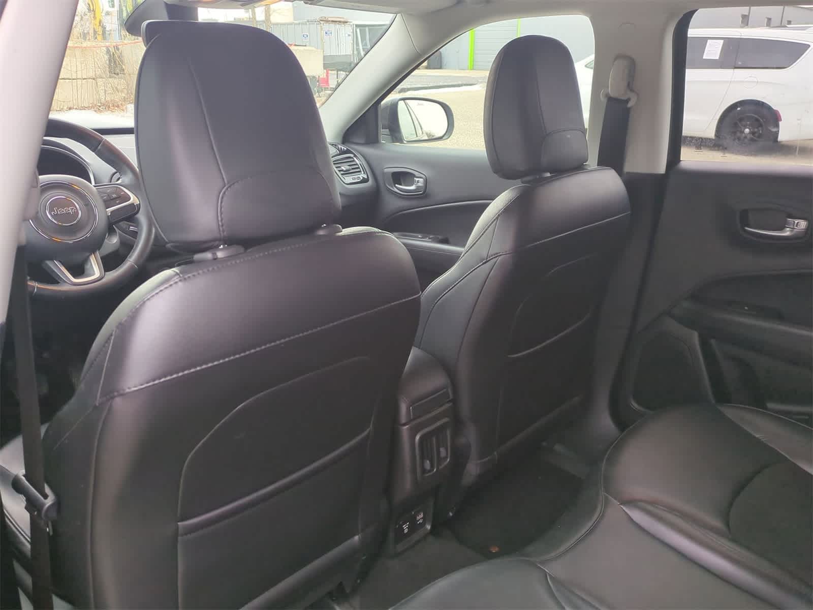 Thumbnail: 2019 Jeep Compass - 18