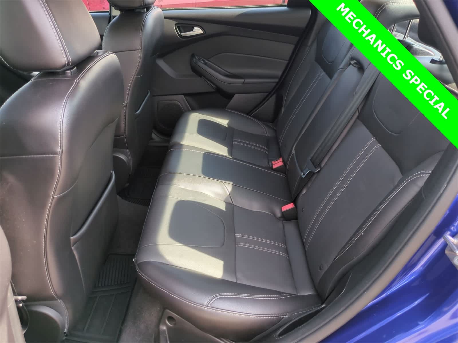Thumbnail: 2014 Ford Focus - 17