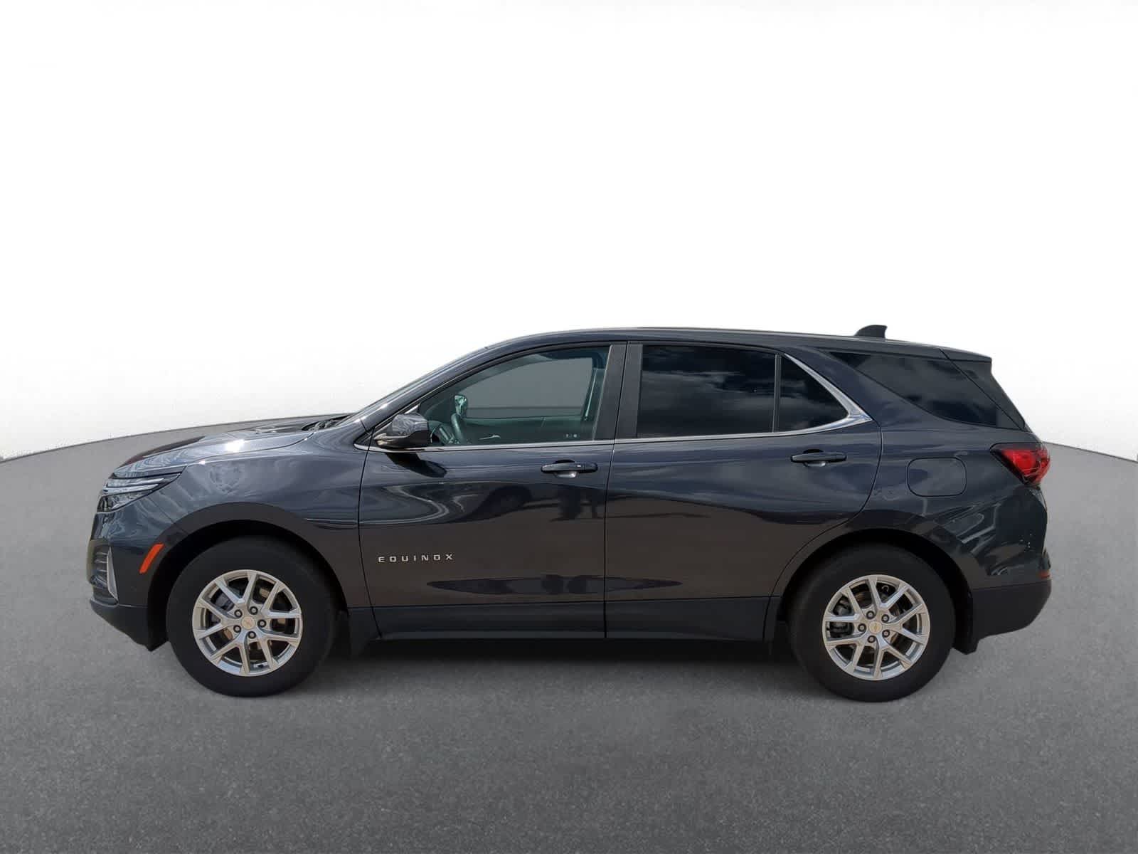 Thumbnail: 2023 Chevrolet Equinox - 5