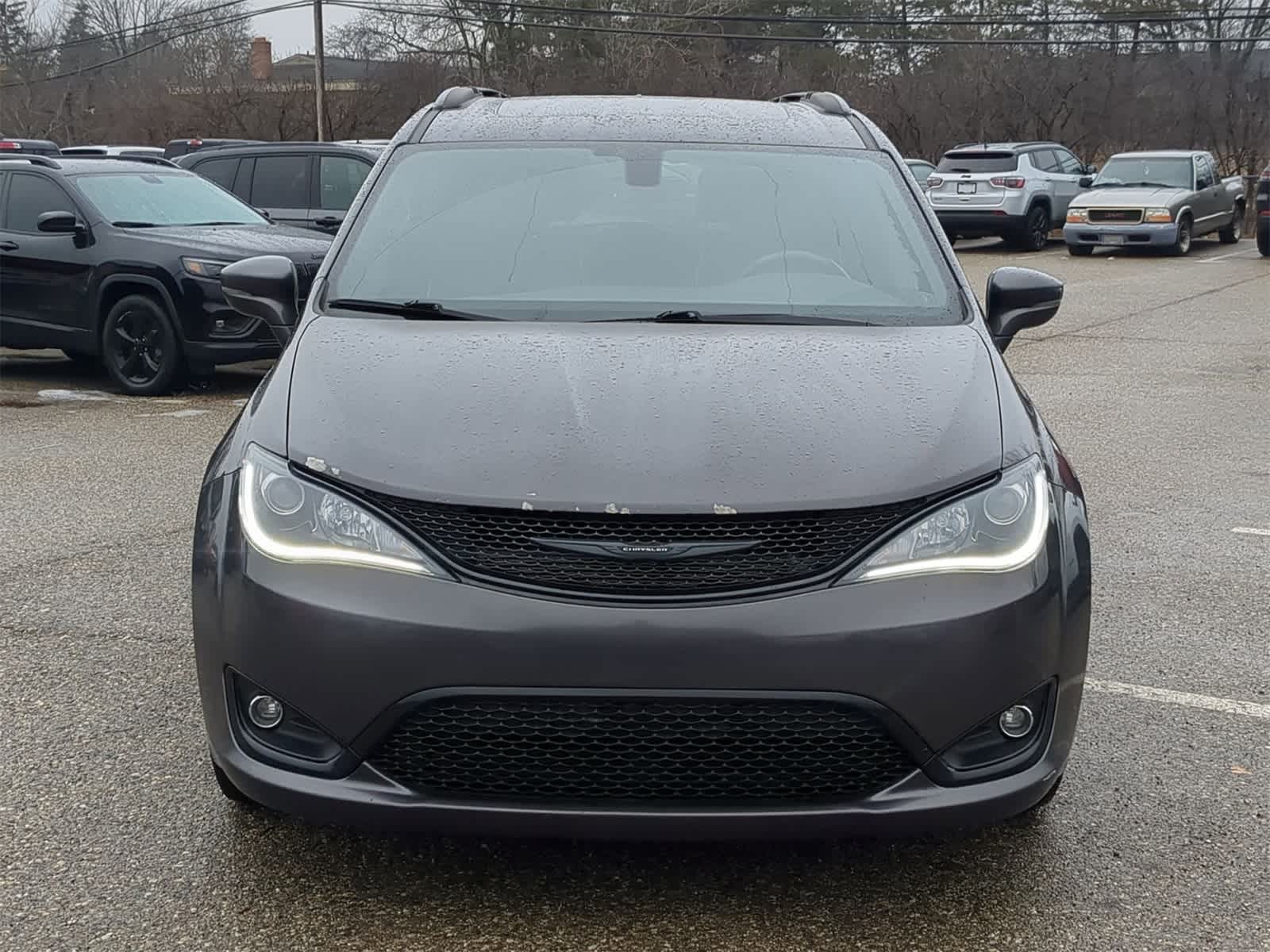 Thumbnail: 2019 Chrysler Pacifica - 17