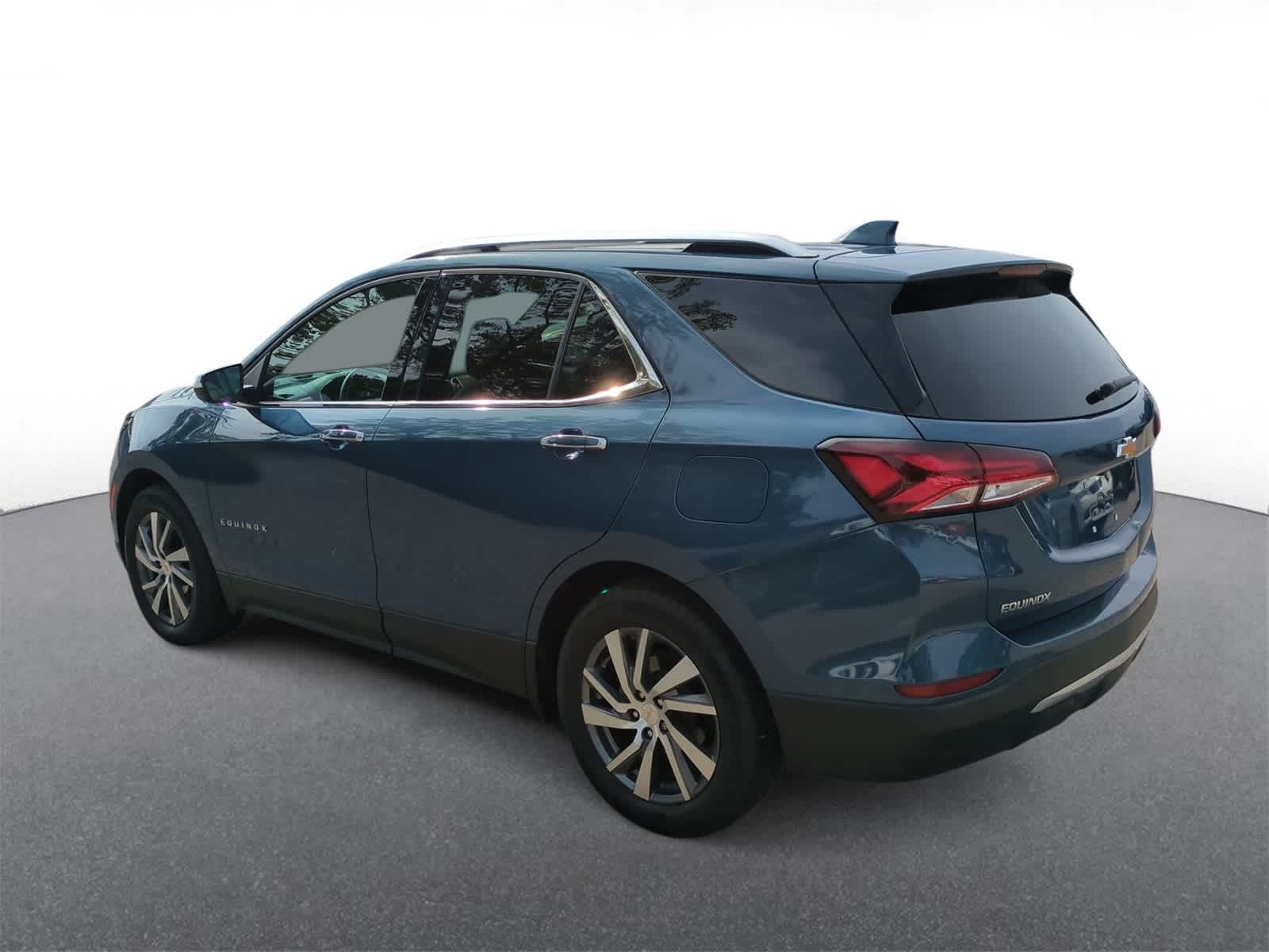 Thumbnail: 2024 Chevrolet Equinox - 6