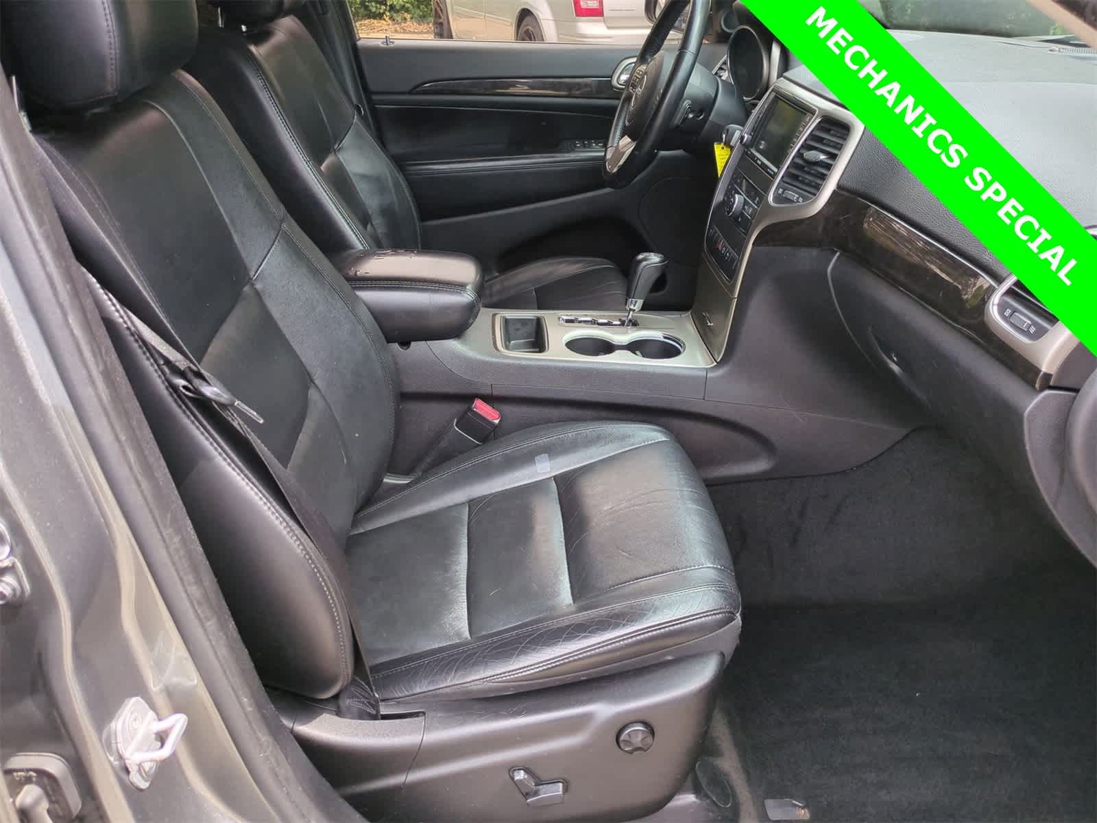 Thumbnail: 2013 Jeep Grand Cherokee - 20