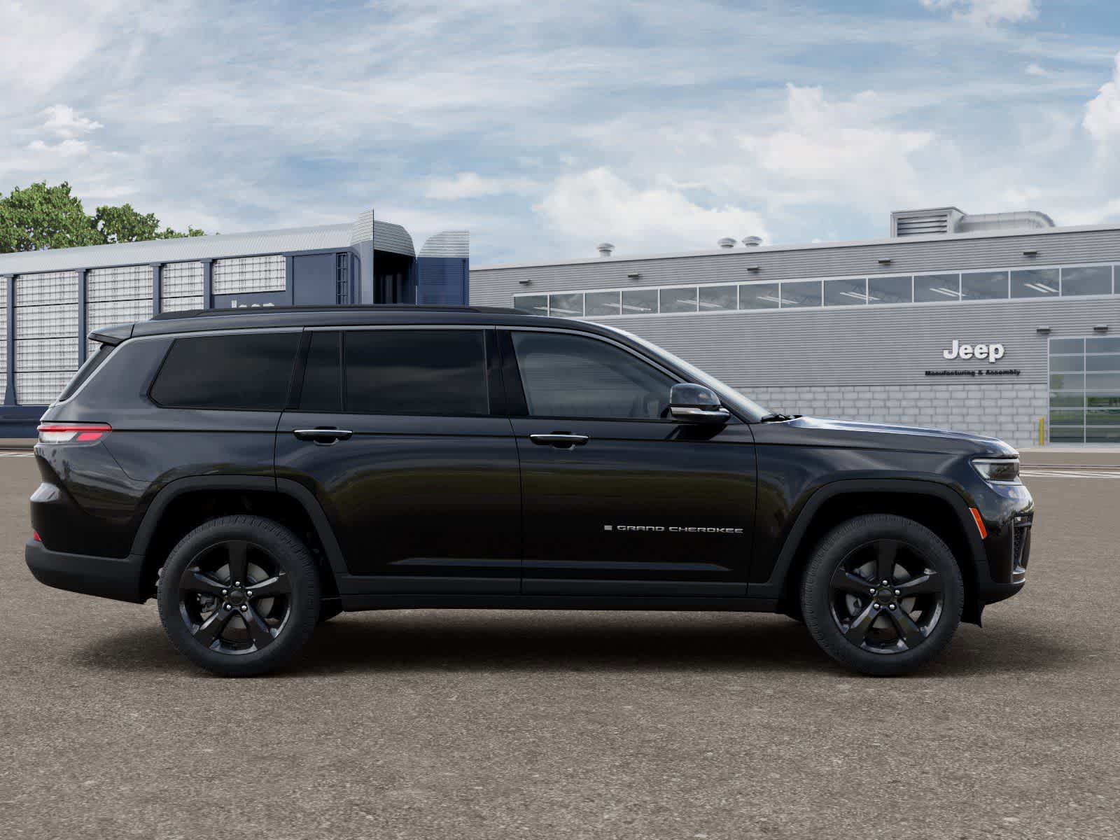 Thumbnail: 2026 Jeep Grand Cherokee L - 21