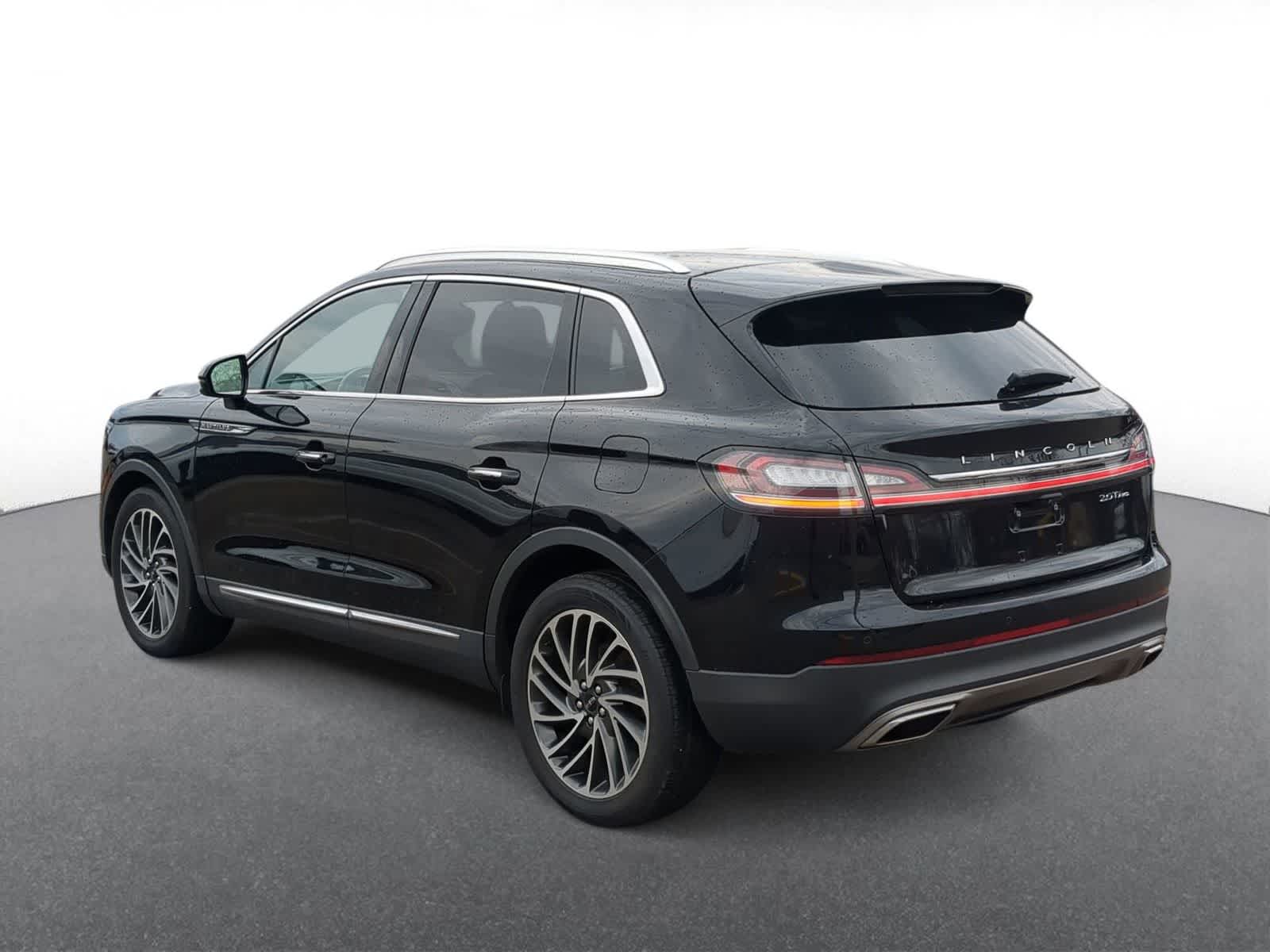 Thumbnail: 2020 Lincoln Nautilus - 6