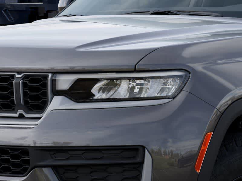 Thumbnail: 2026 Jeep Grand Cherokee L - 10