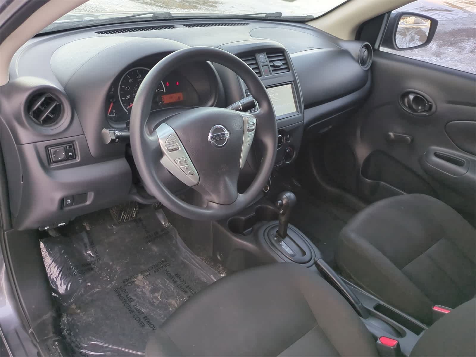 Thumbnail: 2018 Nissan Versa - 10