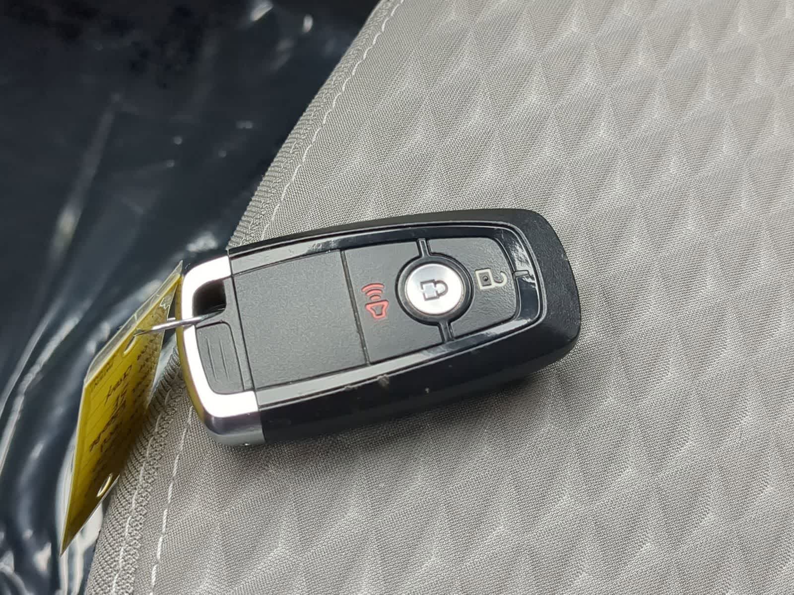 Thumbnail: 2020 Ford Escape - 33