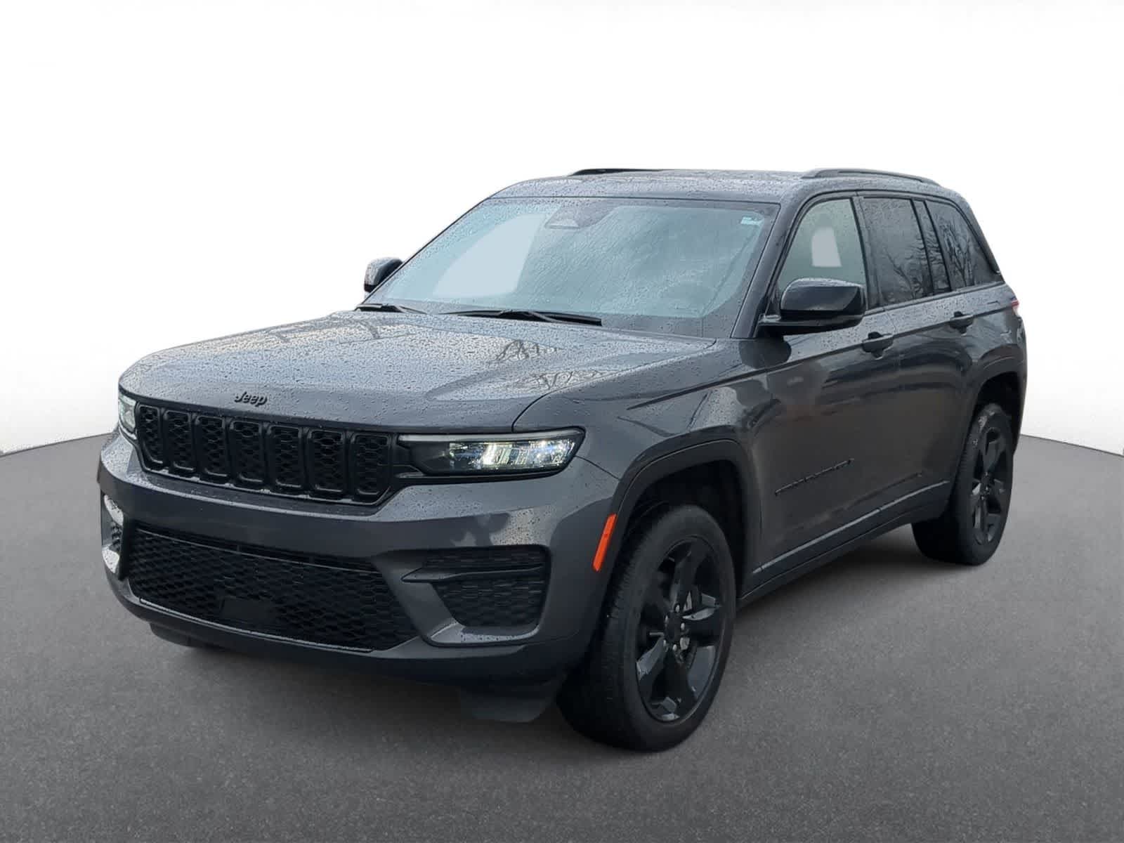 Thumbnail: 2022 Jeep Grand Cherokee - 4