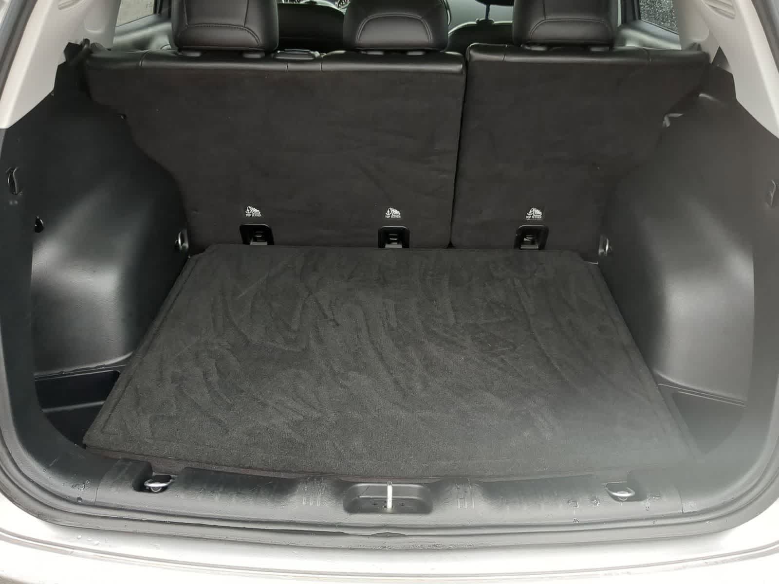 Thumbnail: 2018 Jeep Compass - 32