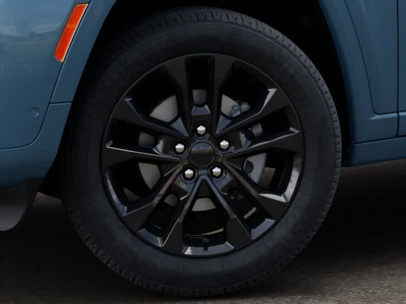 Thumbnail: 2026 Jeep Grand Cherokee L - 8