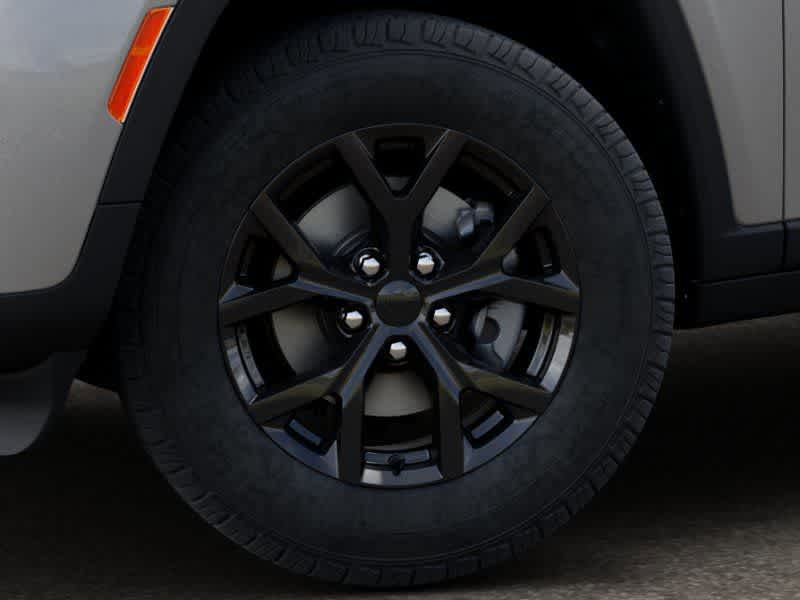 Thumbnail: 2026 Jeep Grand Cherokee L - 8