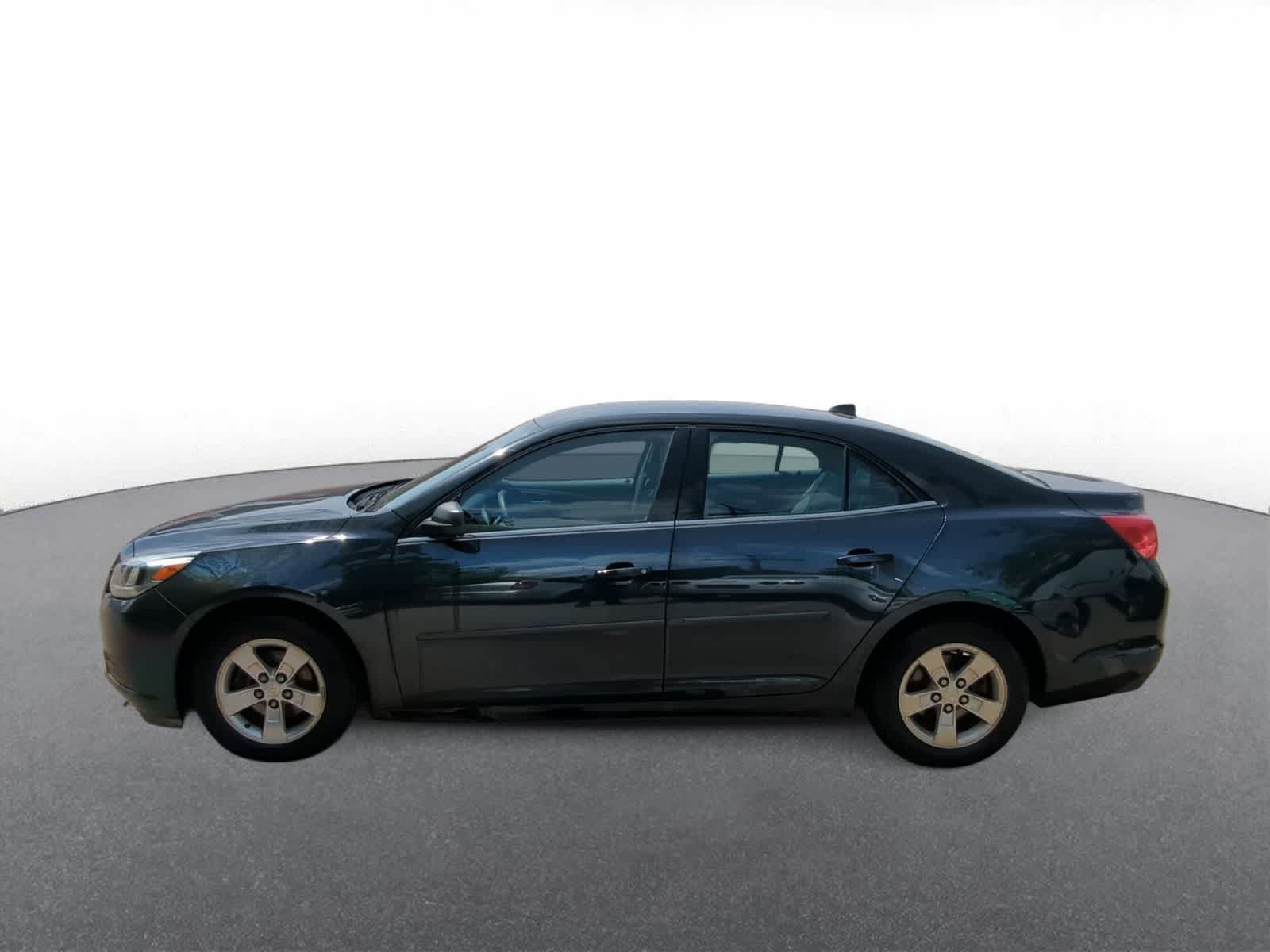 Thumbnail: 2013 Chevrolet Malibu - 5