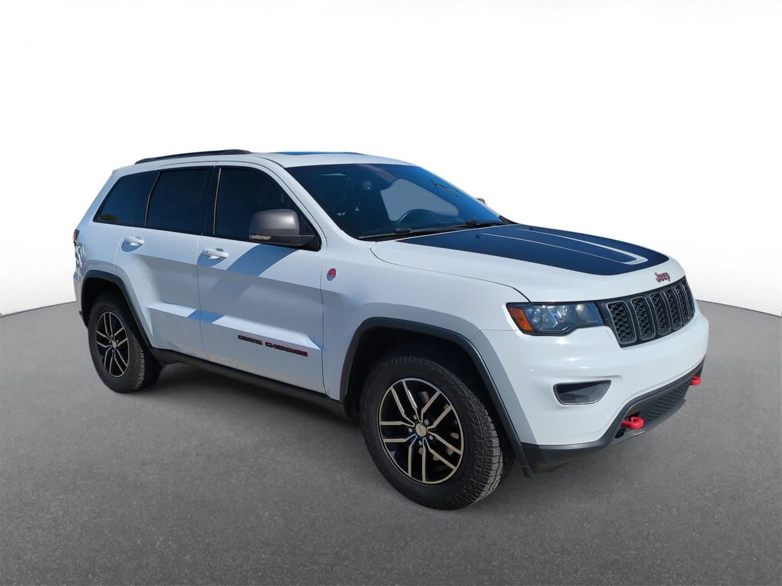 Thumbnail: 2018 Jeep Grand Cherokee - 2
