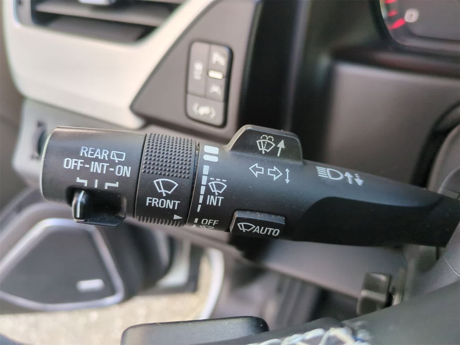 Thumbnail: 2016 GMC Yukon XL - 26