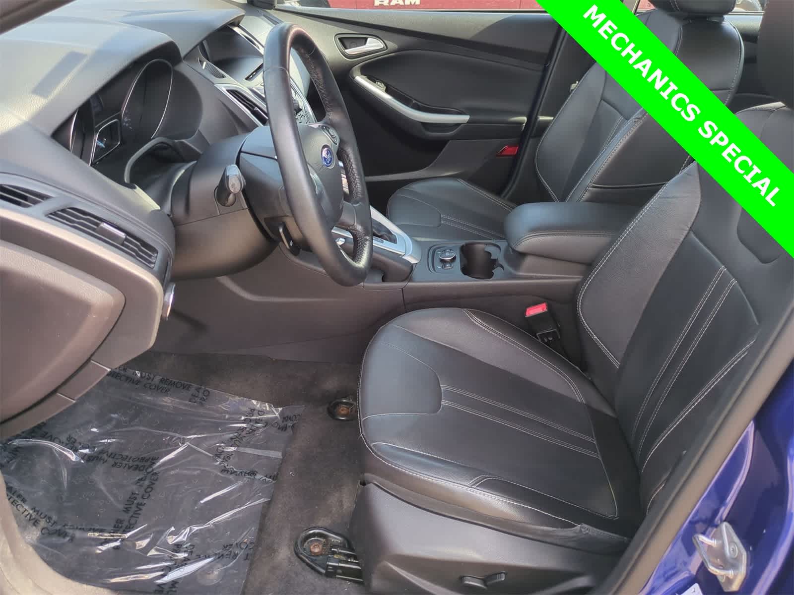 Thumbnail: 2014 Ford Focus - 15