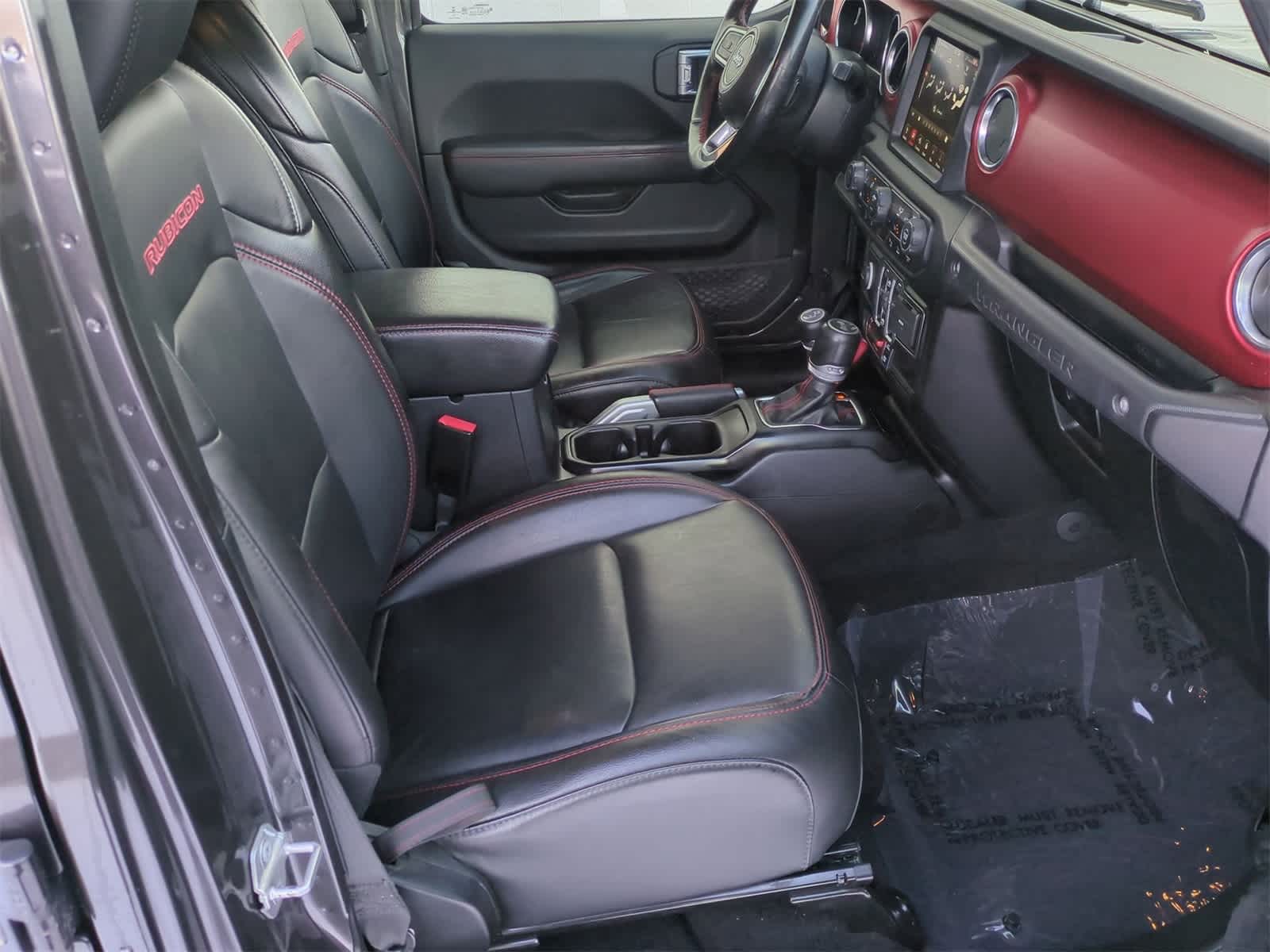 Thumbnail: 2021 Jeep Wrangler - 17