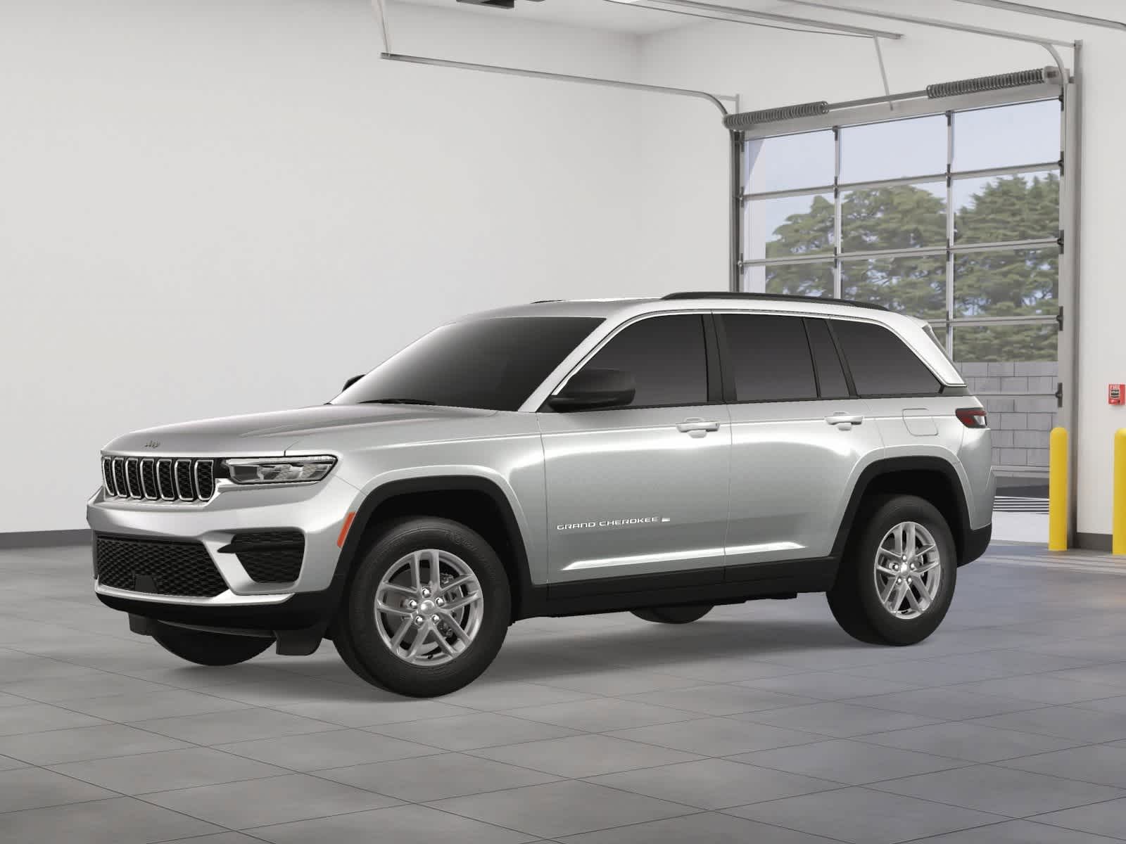 Thumbnail: 2025 Jeep Grand Cherokee - 2
