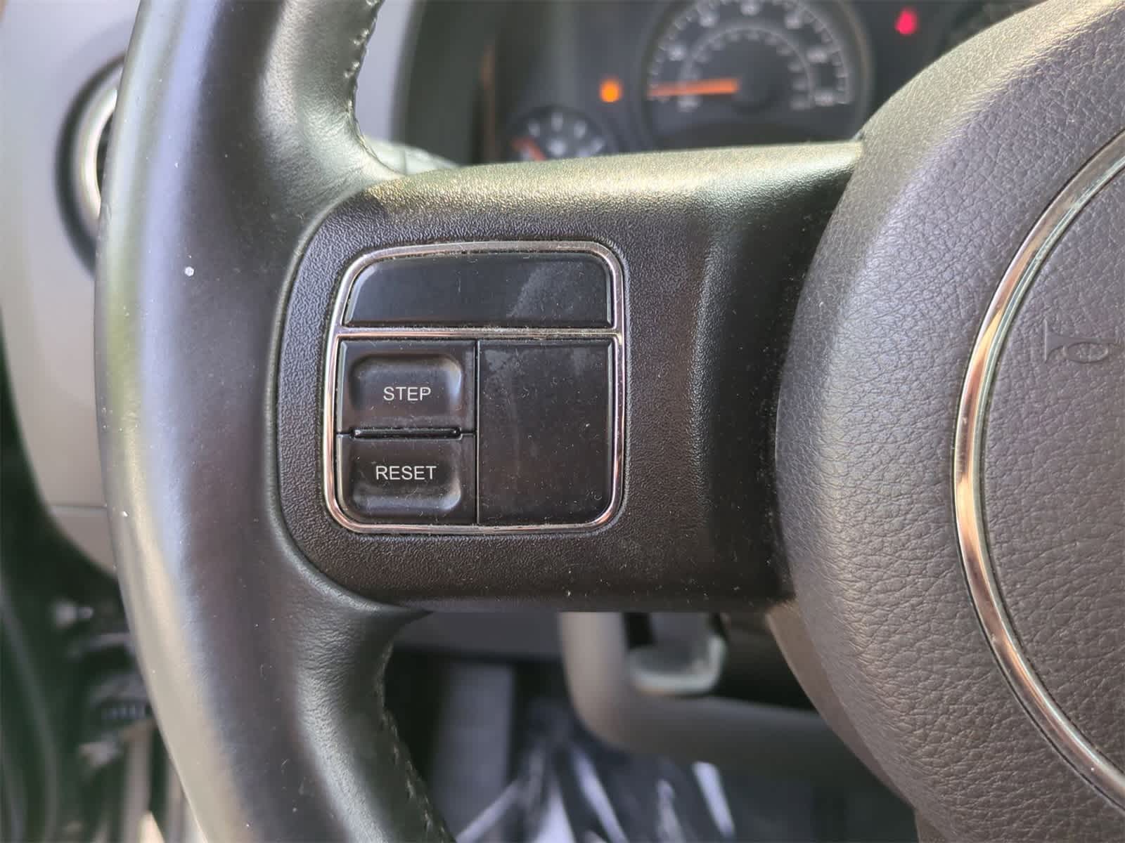 Thumbnail: 2014 Jeep Patriot - 21