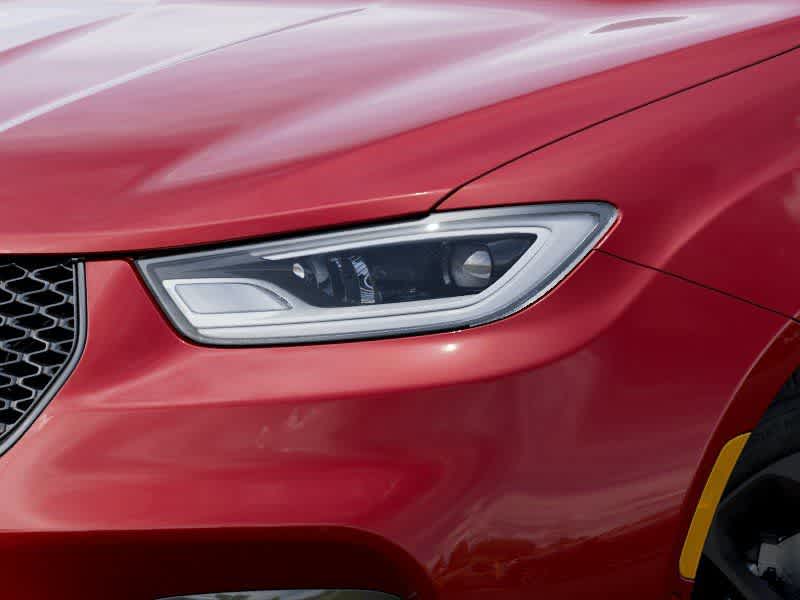 Thumbnail: 2026 Chrysler Pacifica - 10