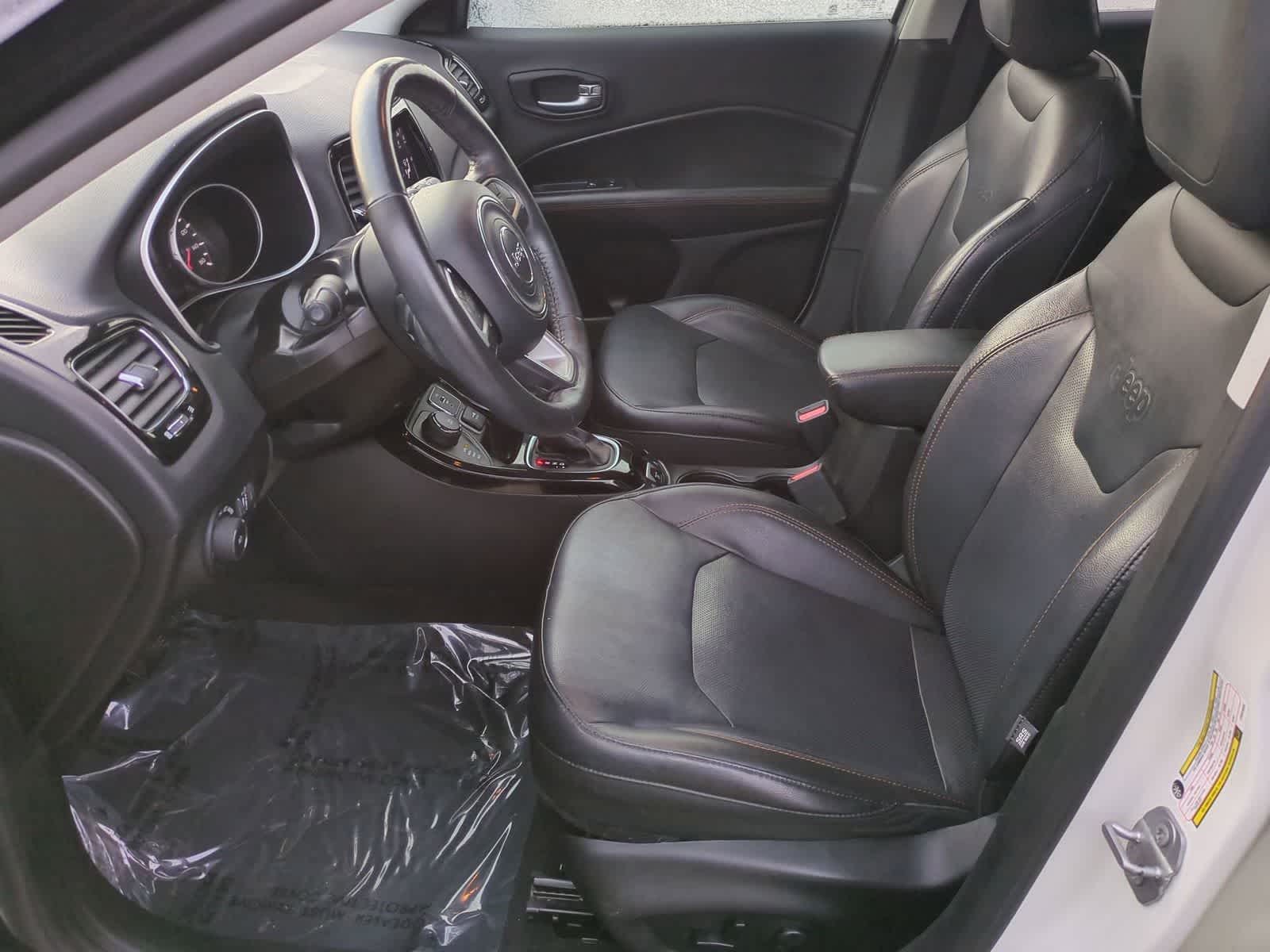 Thumbnail: 2018 Jeep Compass - 16