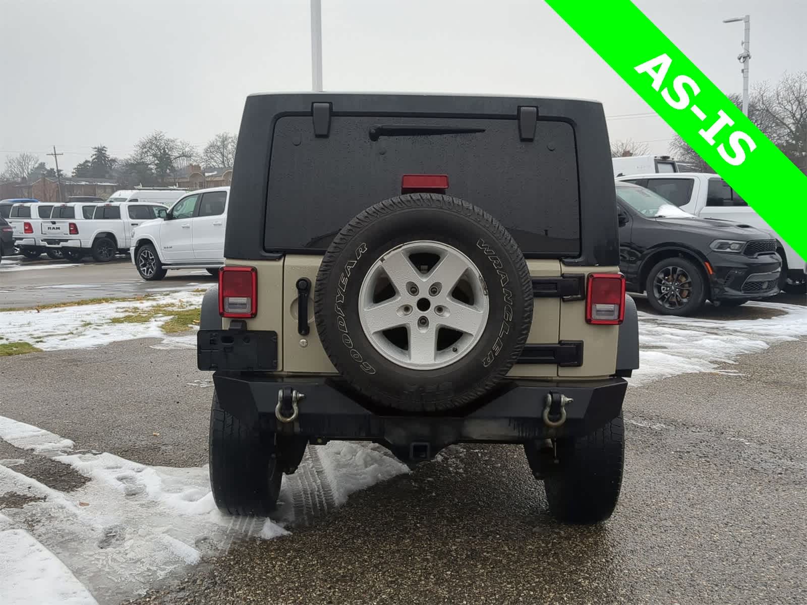 Thumbnail: 2017 Jeep Wrangler - 13