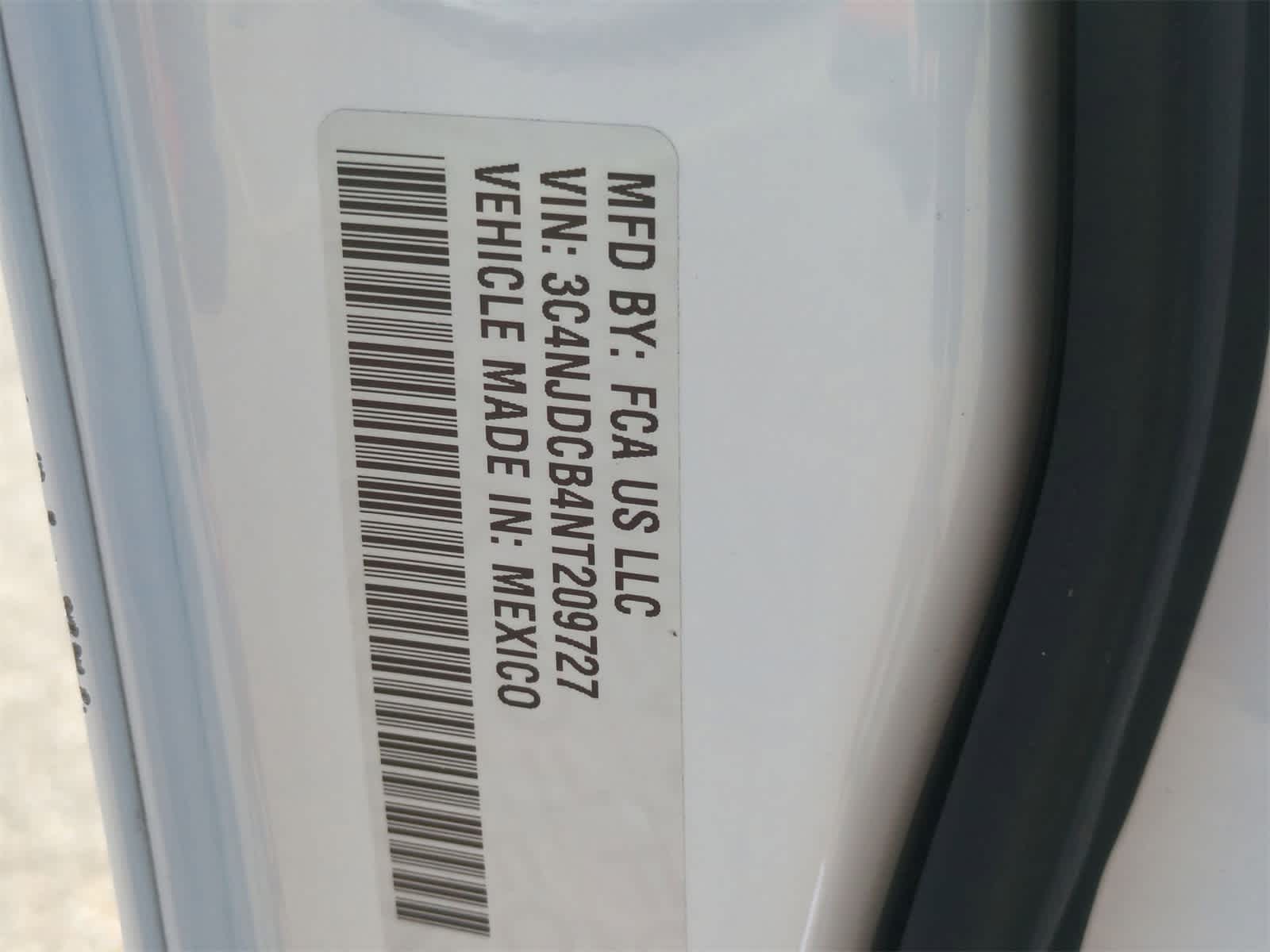 Thumbnail: 2022 Jeep Compass - 35