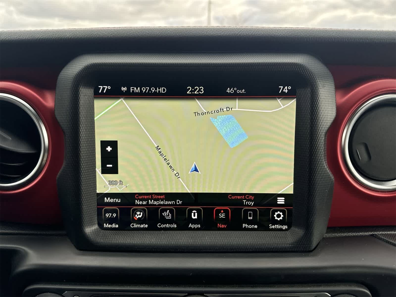 Thumbnail: 2021 Jeep Wrangler - 28