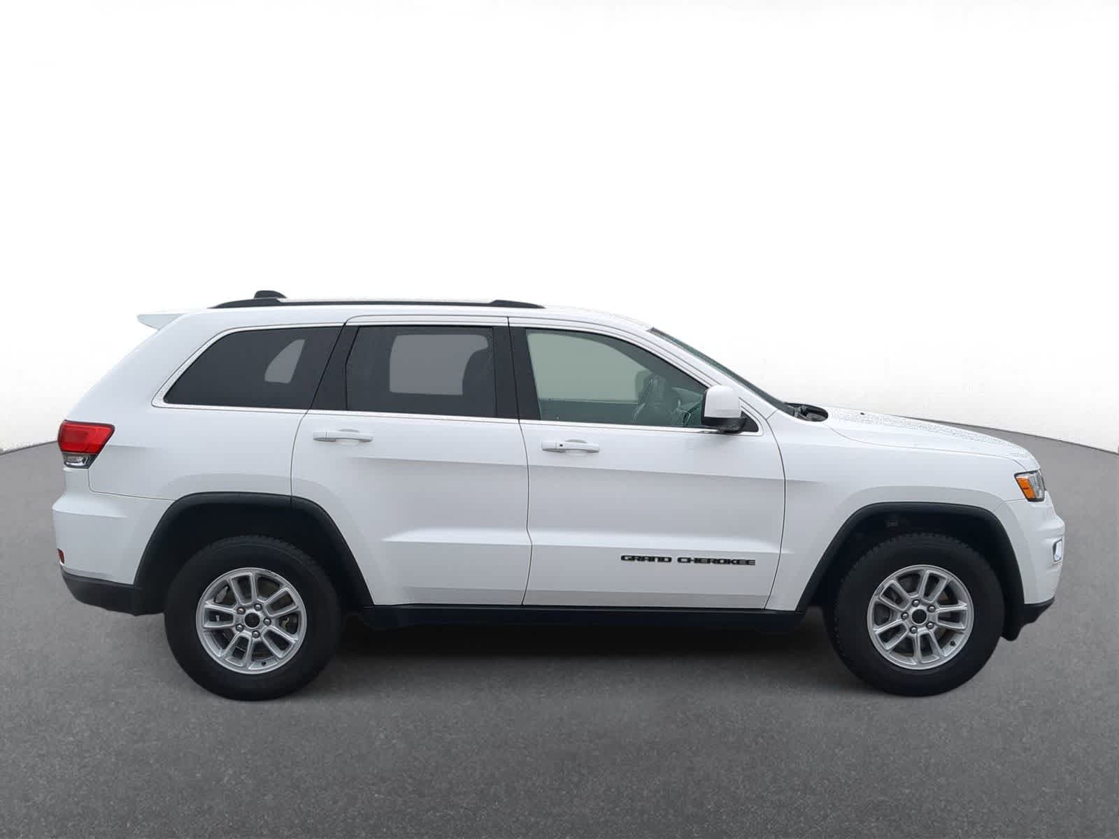 Thumbnail: 2019 Jeep Grand Cherokee - 9