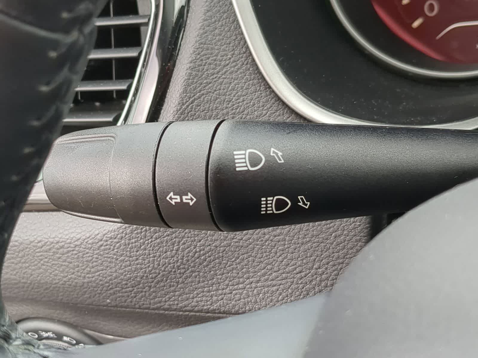 Thumbnail: 2018 Jeep Compass - 26