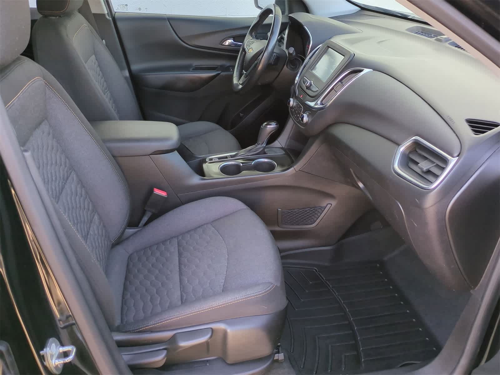 Thumbnail: 2018 Chevrolet Equinox - 19