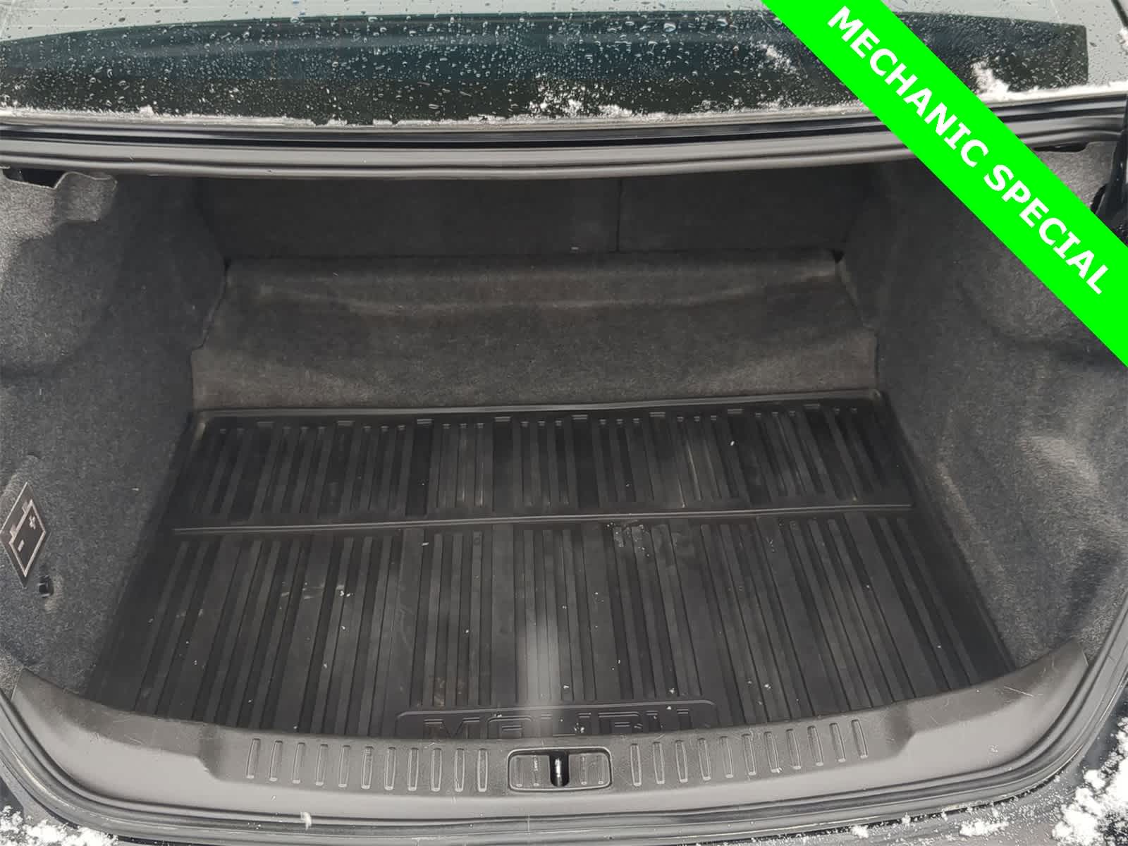 Thumbnail: 2016 Chevrolet Malibu - 38