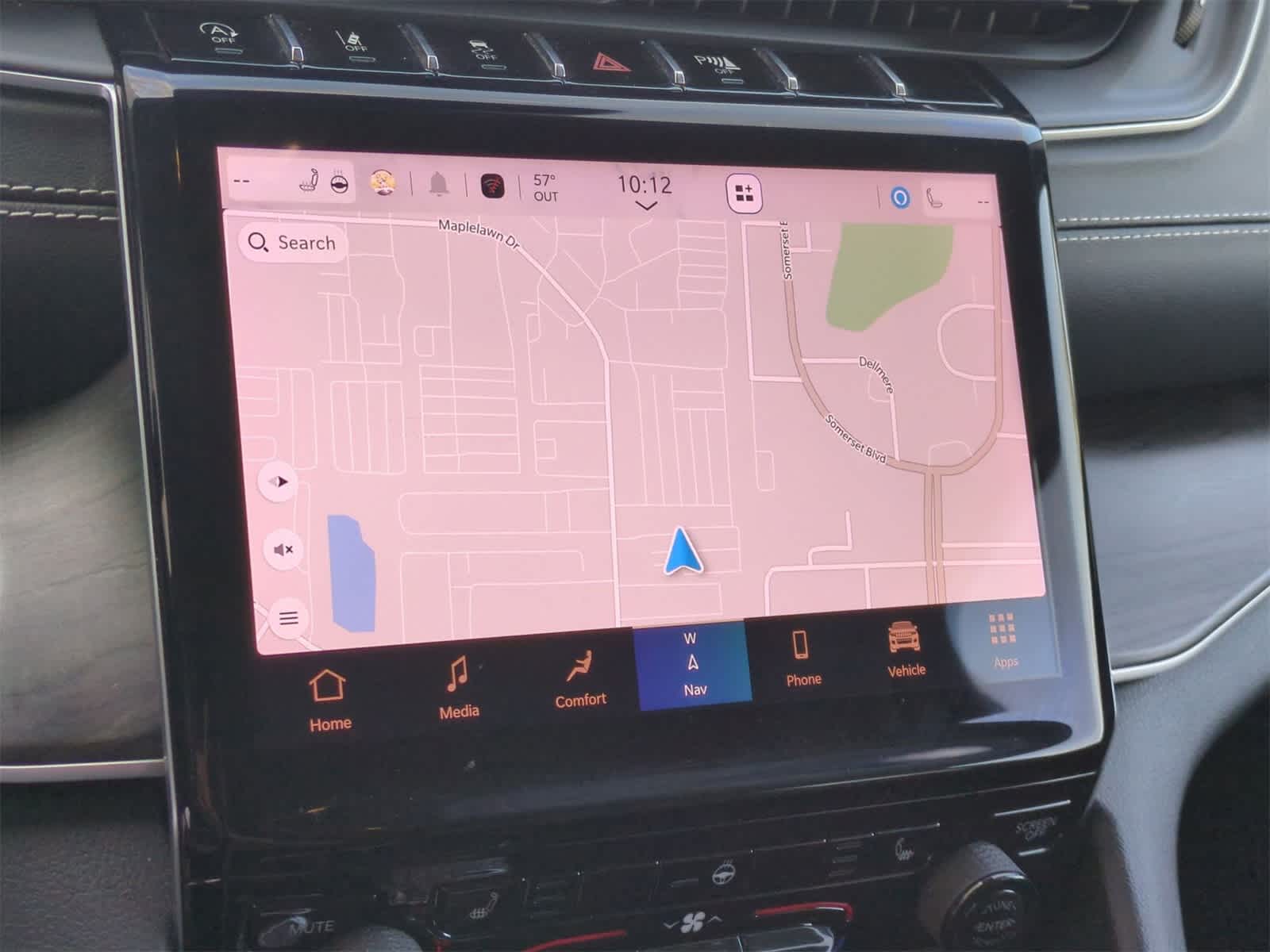 Thumbnail: 2022 Jeep Grand Cherokee L - 28