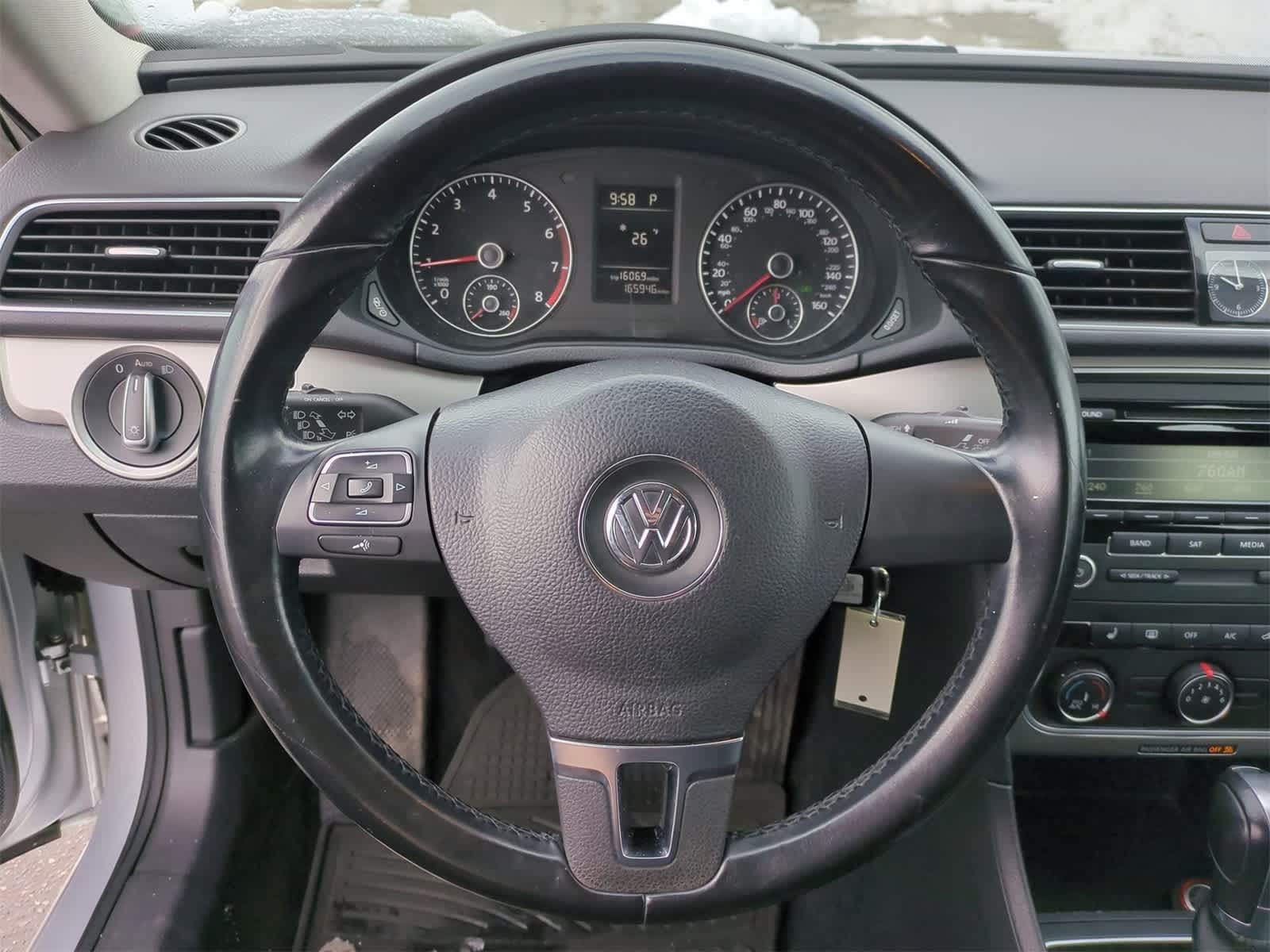 2014 Volkswagen Passat Wolfsburg Edition 20