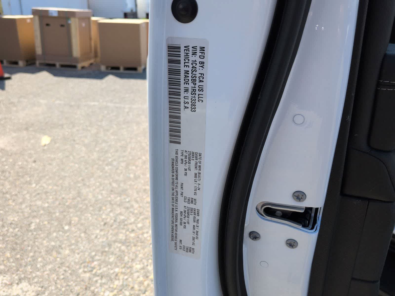 Thumbnail: 2024 Jeep Wagoneer - 39