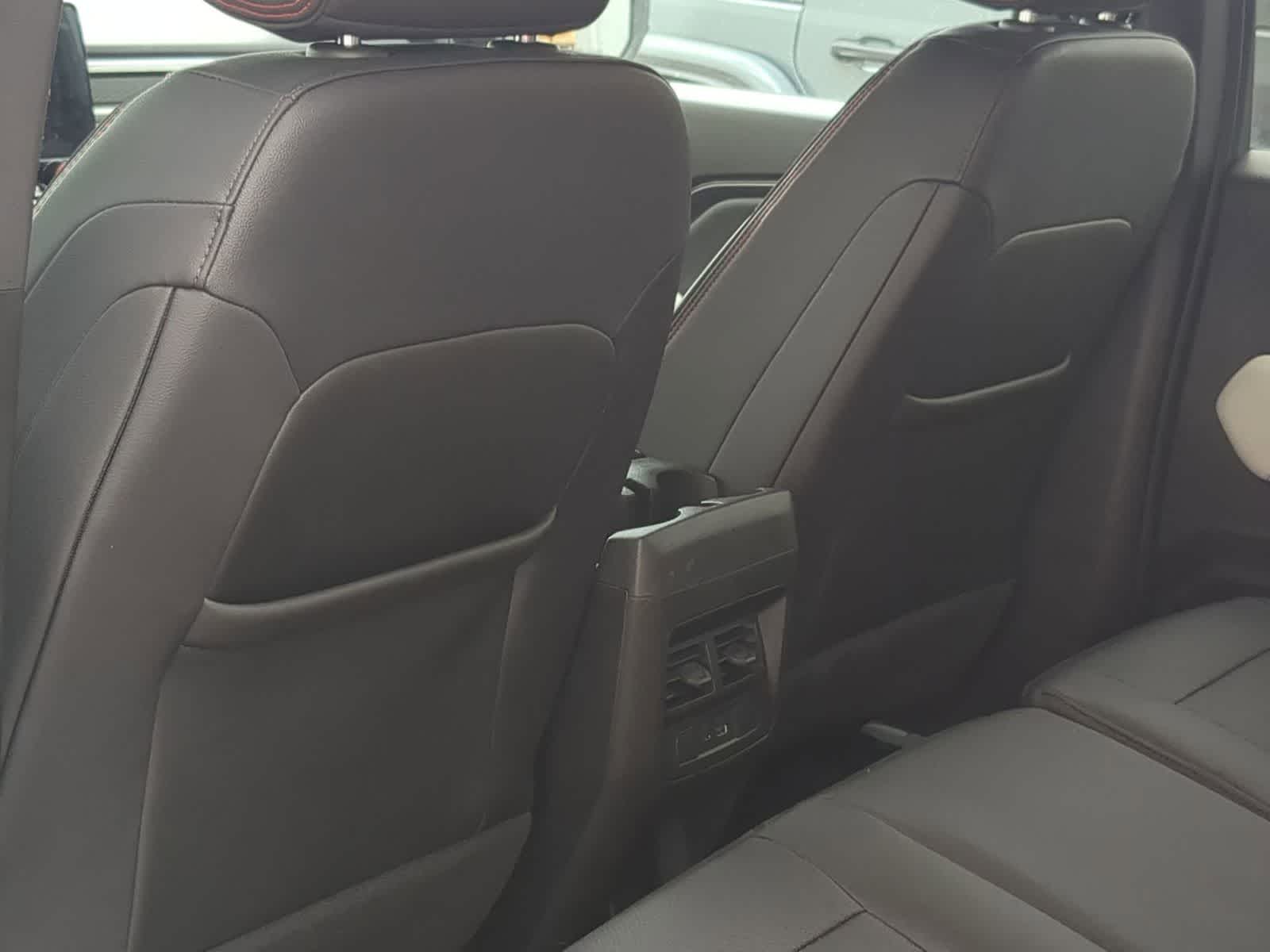 Thumbnail: 2023 GMC Canyon - 18