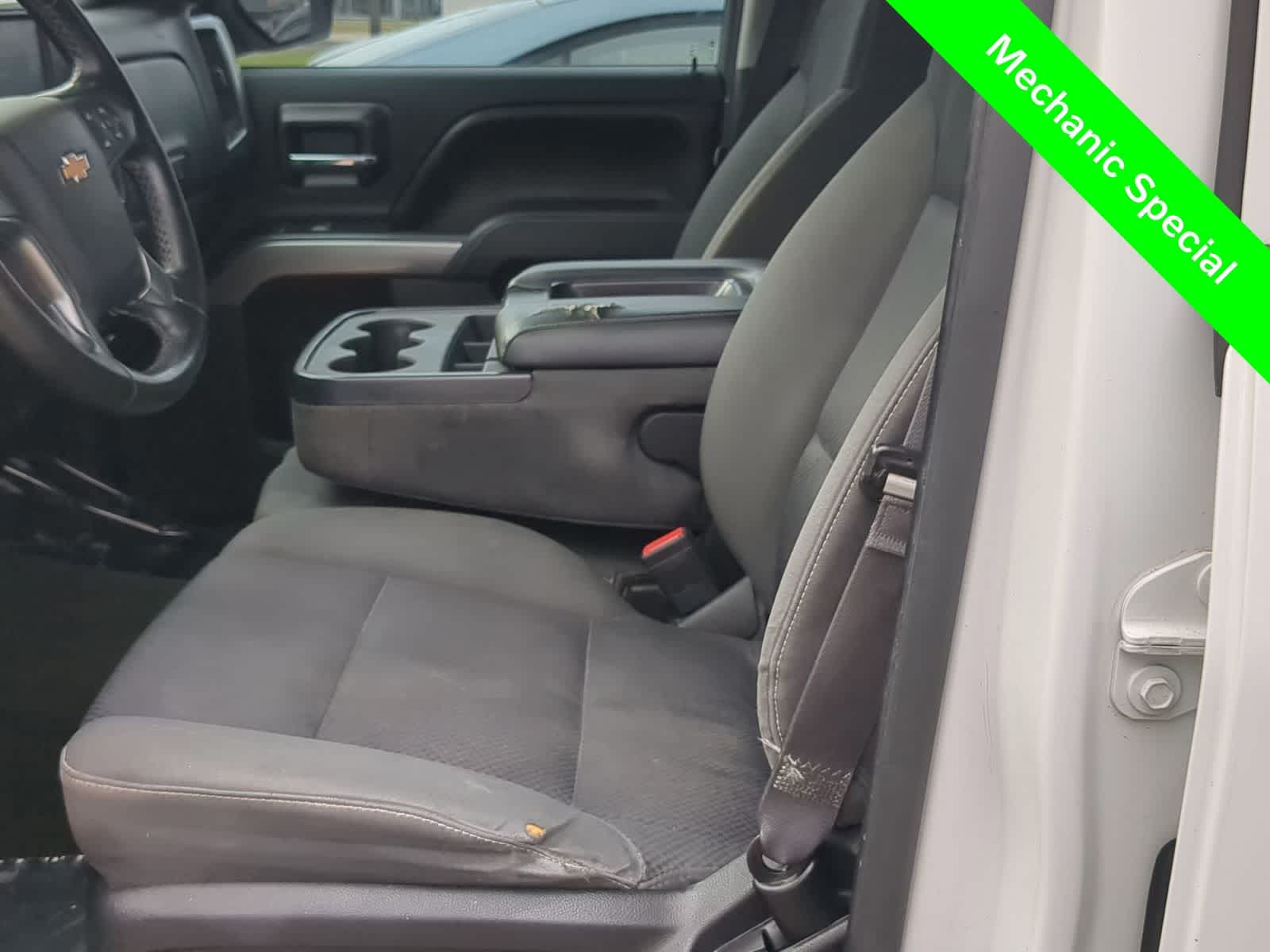 Thumbnail: 2015 Chevrolet Silverado 1500 - 16