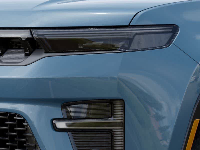 Thumbnail: 2026 Jeep Grand Wagoneer L - 10