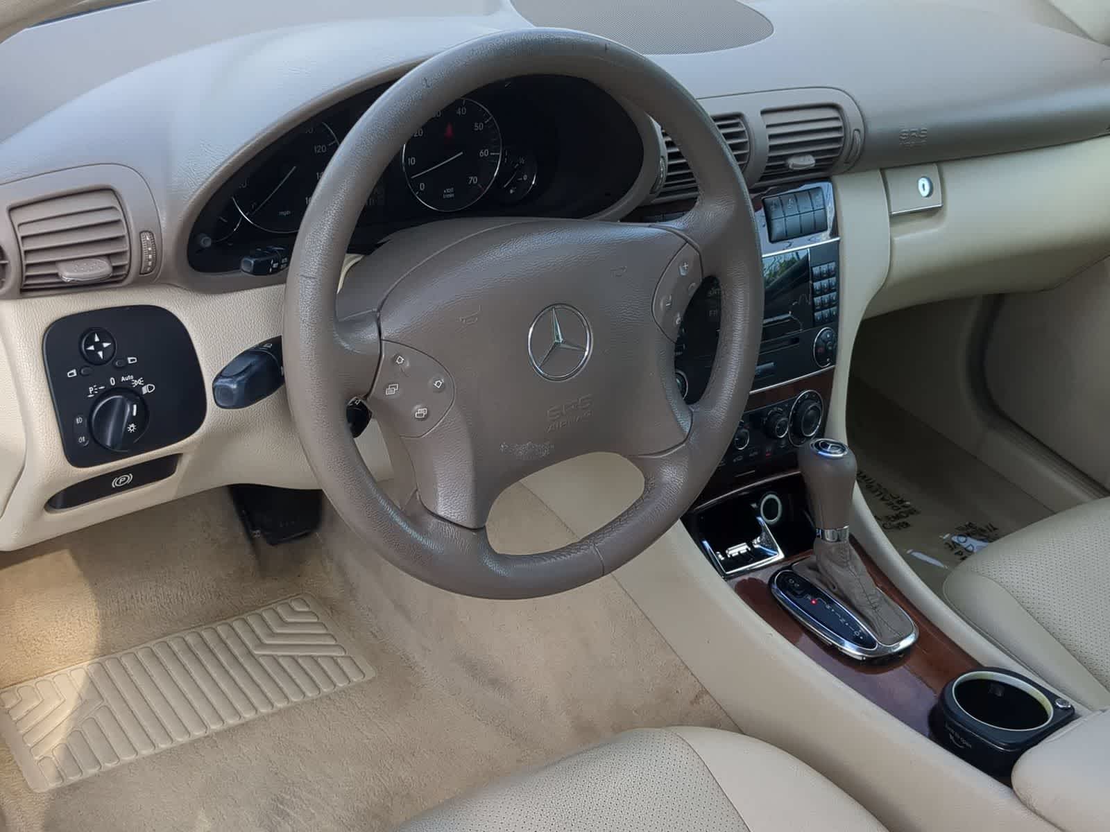 Thumbnail: 2007 Mercedes-Benz 280 - 10
