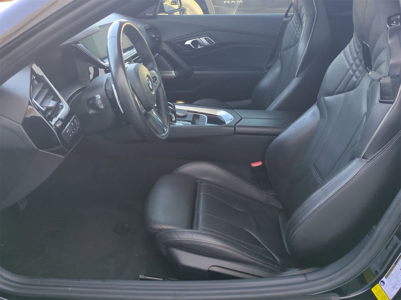 Thumbnail: 2019 BMW Z4 - 17