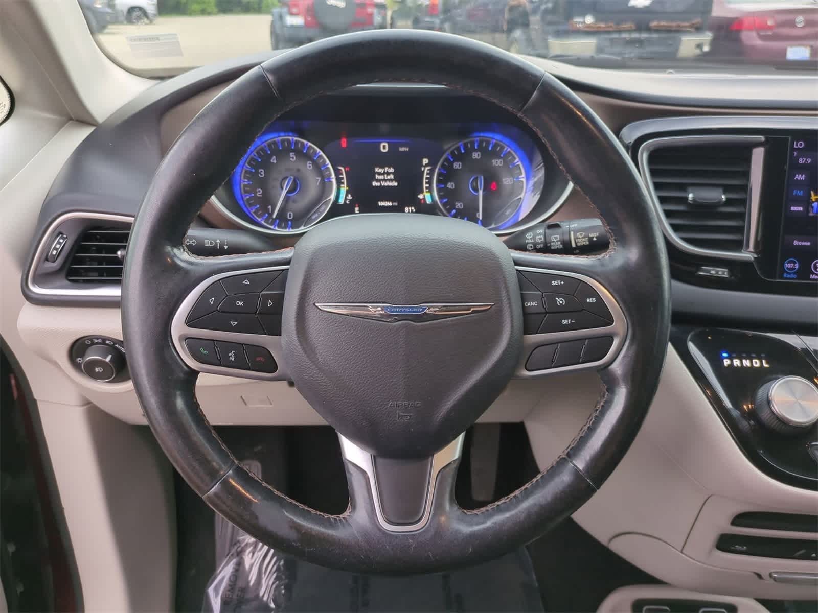 Thumbnail: 2018 Chrysler Pacifica - 20