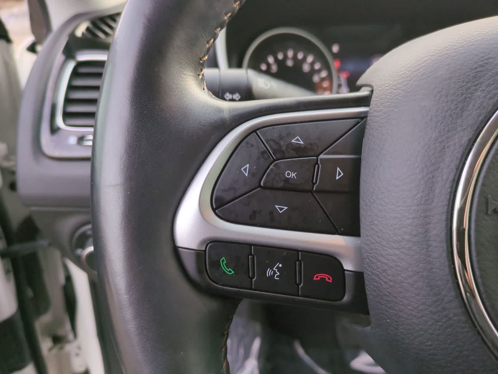 Thumbnail: 2018 Jeep Compass - 23