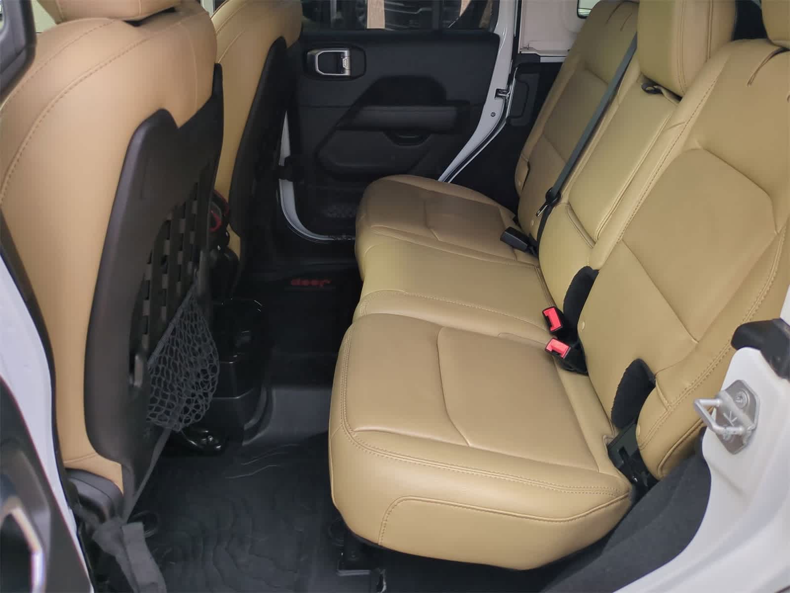Thumbnail: 2018 Jeep Wrangler - 19