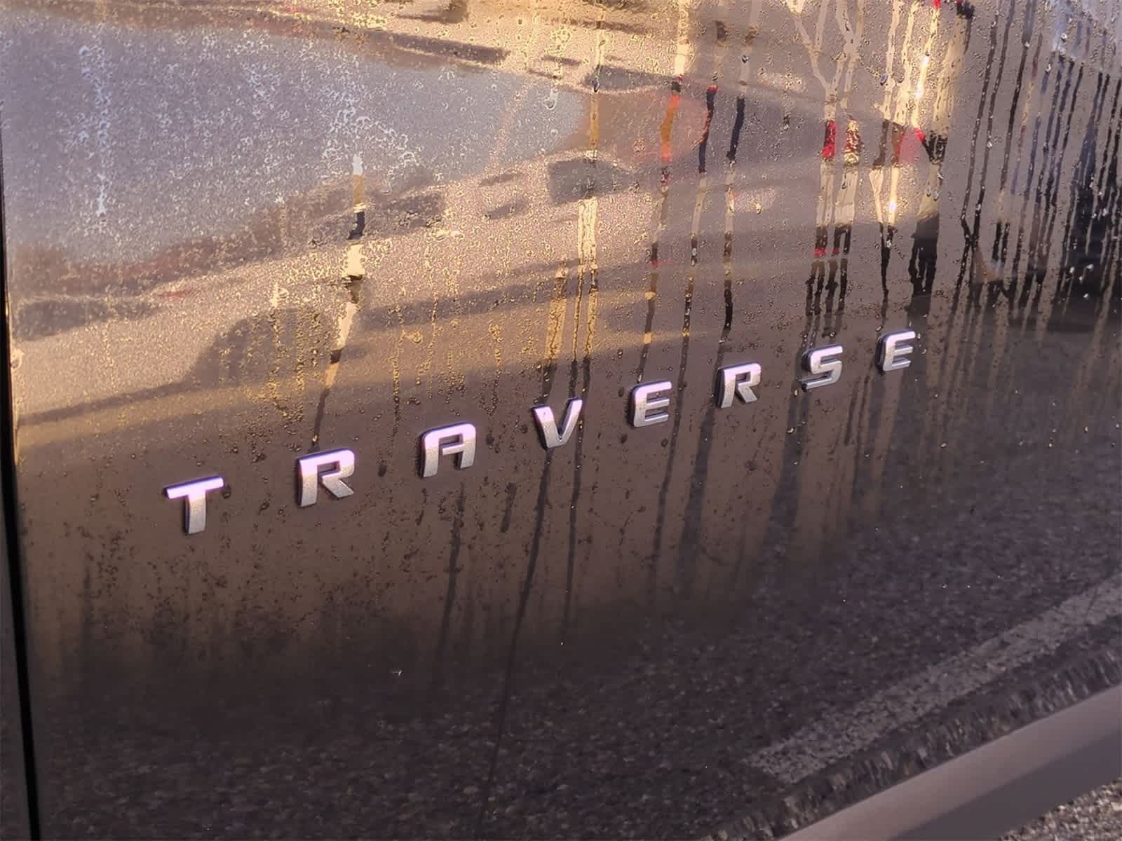 Thumbnail: 2020 Chevrolet Traverse - 13