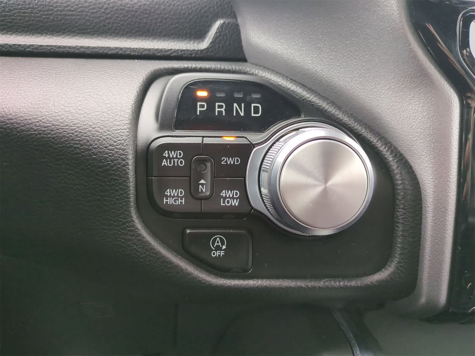 Thumbnail: 2023 RAM 1500 - 32