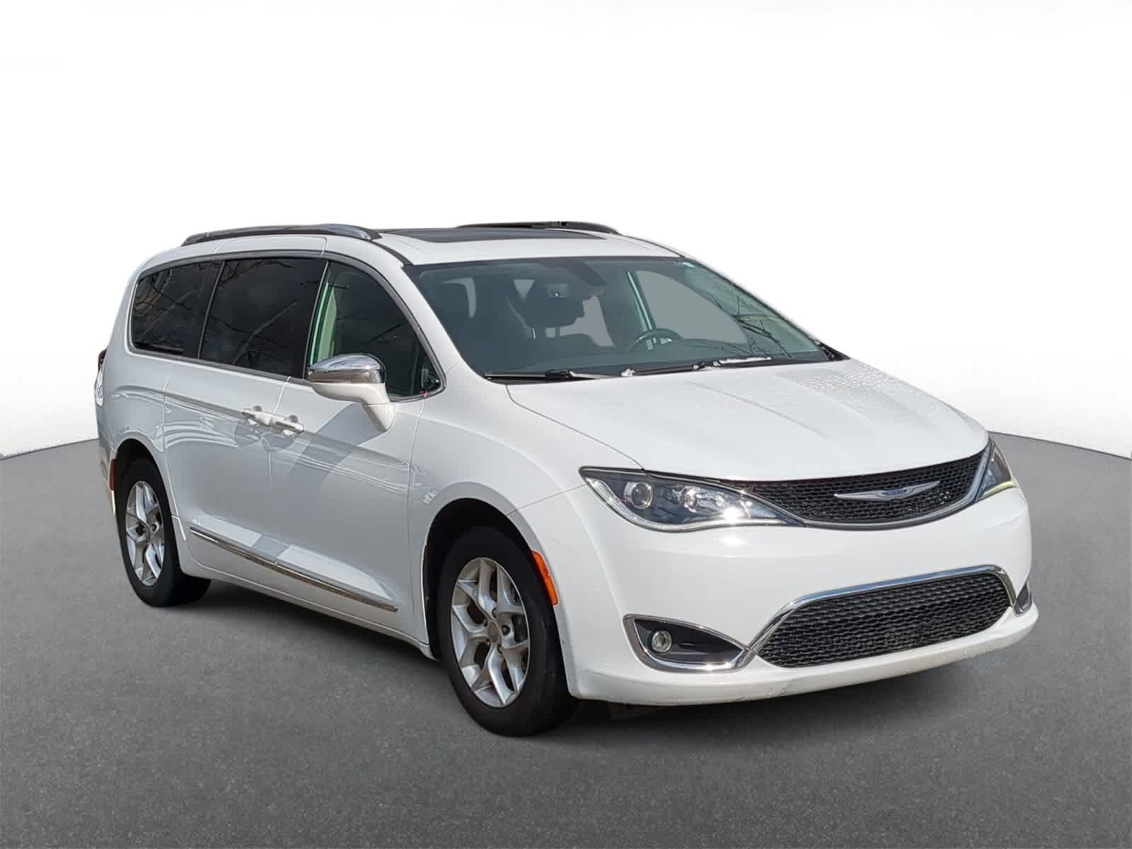 Thumbnail: 2020 Chrysler Pacifica - 2