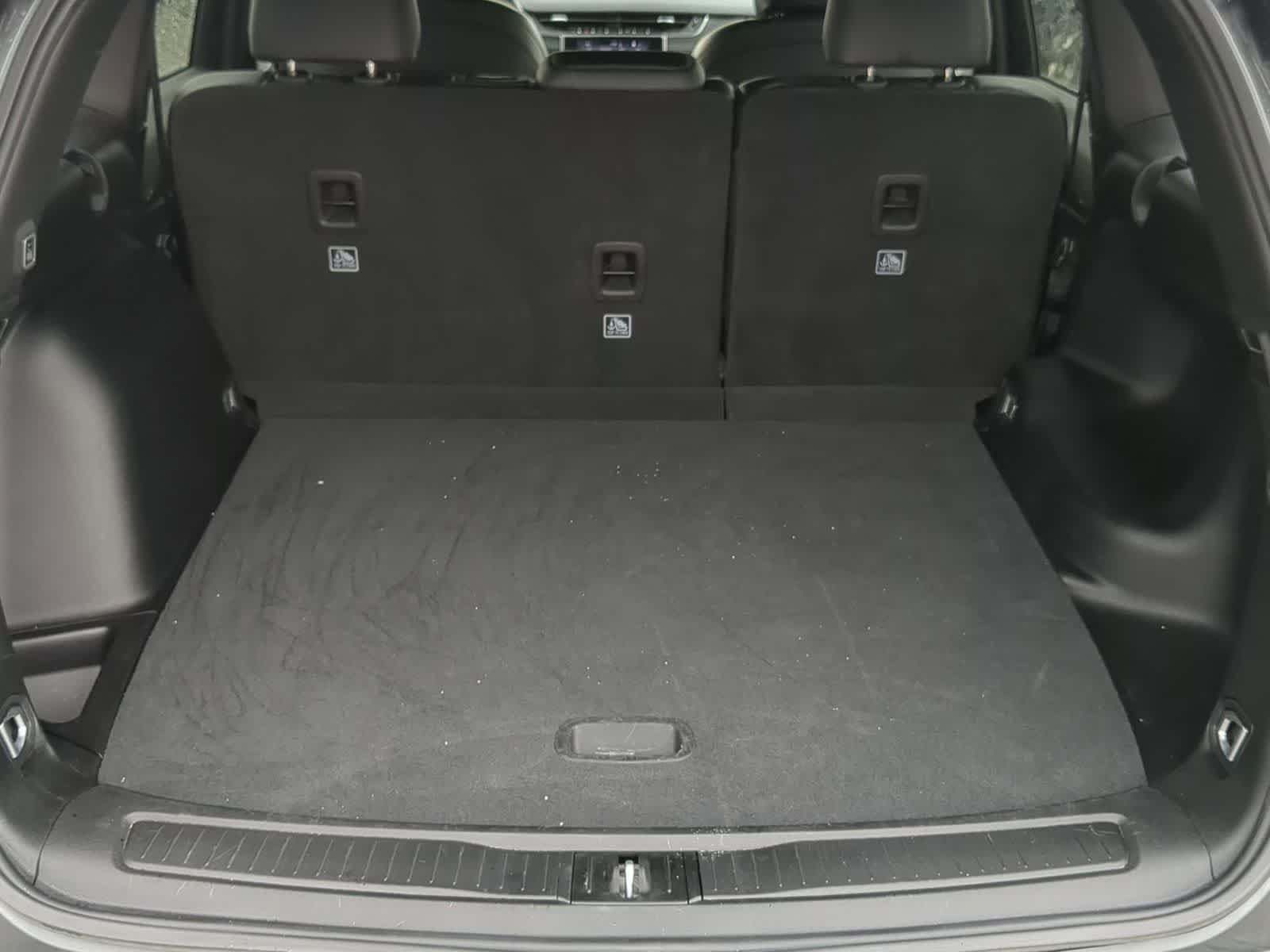 Thumbnail: 2022 Jeep Grand Cherokee - 32