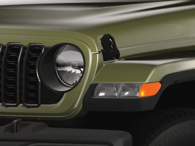 Thumbnail: 2025 Jeep Gladiator - 11