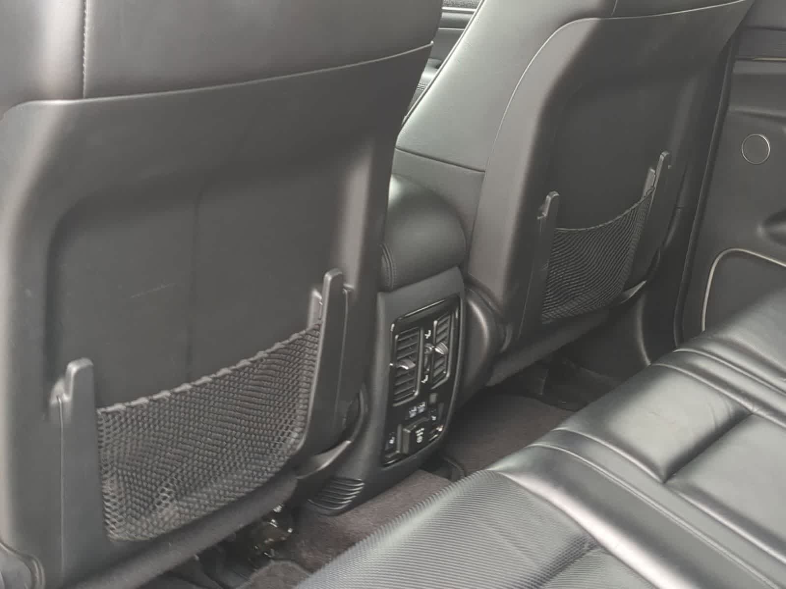 Thumbnail: 2018 Jeep Grand Cherokee - 18