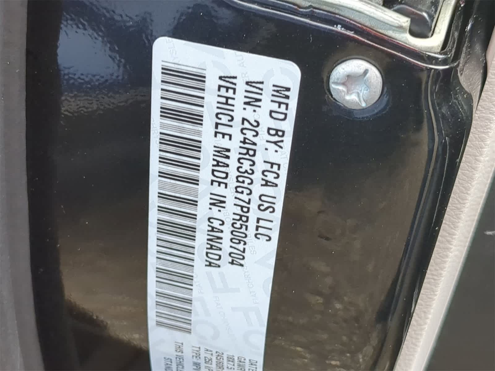 Thumbnail: 2023 Chrysler Pacifica - 43