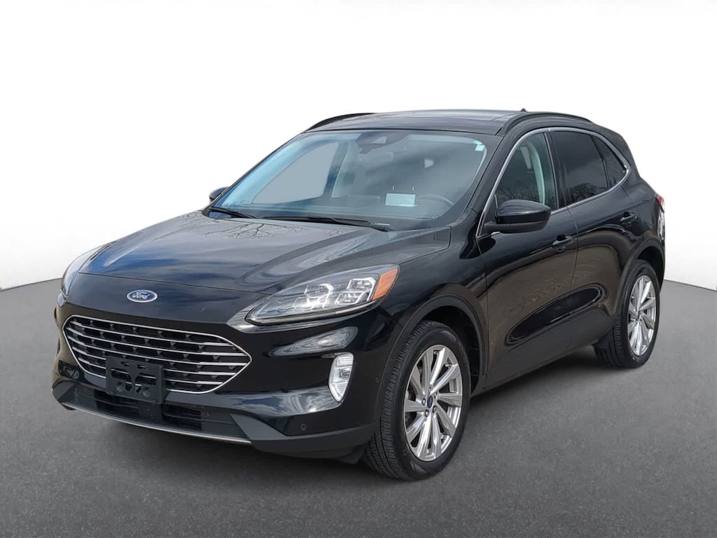 Certified 2022 Ford Escape Titanium SUV